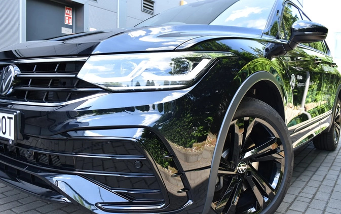 Volkswagen Tiguan cena 228900 przebieg: 8000, rok produkcji 2023 z Alwernia małe 211
